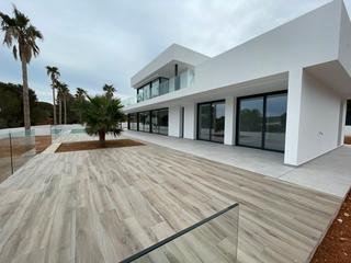 Casa a Partida Comunes-Adsubia. Exclusiva villa en jávea con vistas panorámicas al montgó