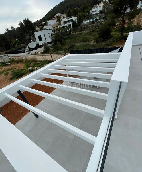 Foto df9f5ec5-3824-454e-adc4-1a508966a96e. Casa amb calefacció aparcament piscina a Partida Comunes-Adsubia Xàbia