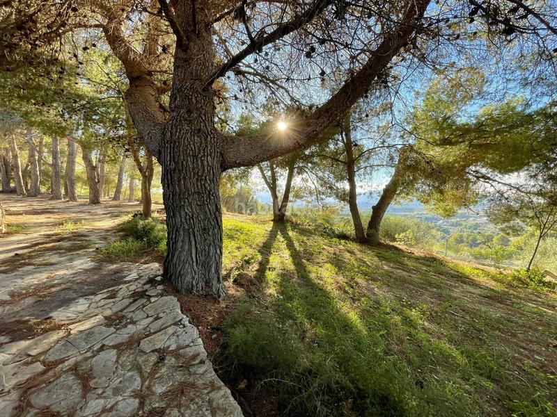 Foto 9f7458a0-b52a-421e-9f0c-de9b58522357. Masia amb xemeneia calefacció aparcament a Benissa pueblo Benissa