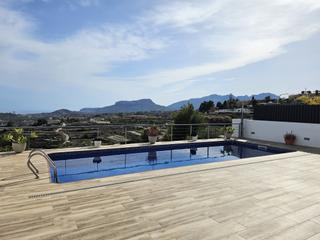 Xalet  Carrer de santa maria d'ostuma. ¡ impresionante casa con vistas panorámicas al majestuoso peñón