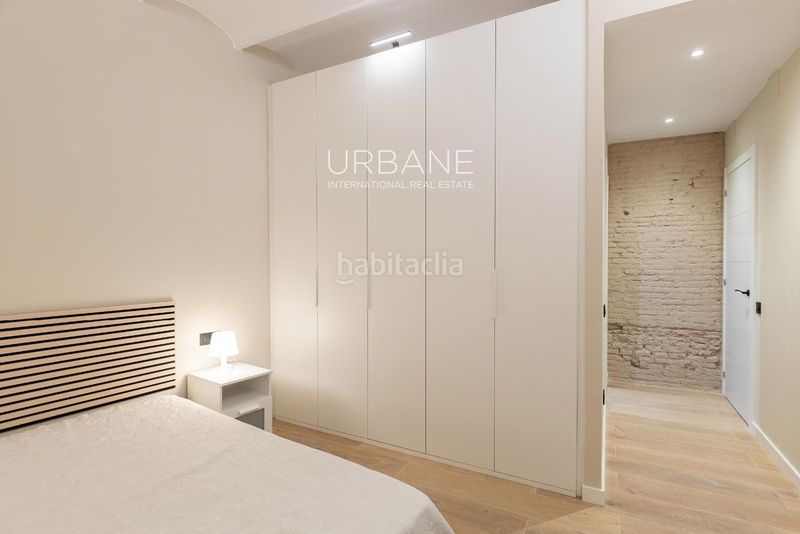 Foto de3a0a0f-35cc-48a8-8e68-b20bf4e9816b. Pis amb calefacció a Gòtic Barcelona