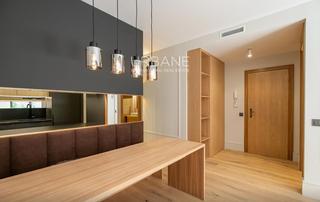 Pis  Riera de cassoles, 56. Apartamento moderno y renovado en el corazn de grcia