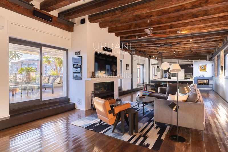 Foto 5136933b-753e-40f7-9b79-03254fe93837. Àtic amb calefacció a Sant Antoni Barcelona