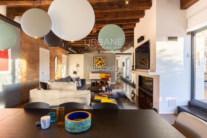 Foto c62eb966-c711-4783-be42-293100fb58ec. Àtic amb calefacció a Sant Antoni Barcelona