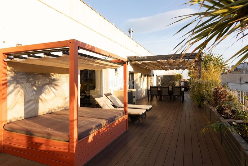 Foto dc1b7428-b8fd-41bc-b1a7-9dc7160db287. Àtic amb calefacció a Sant Antoni Barcelona