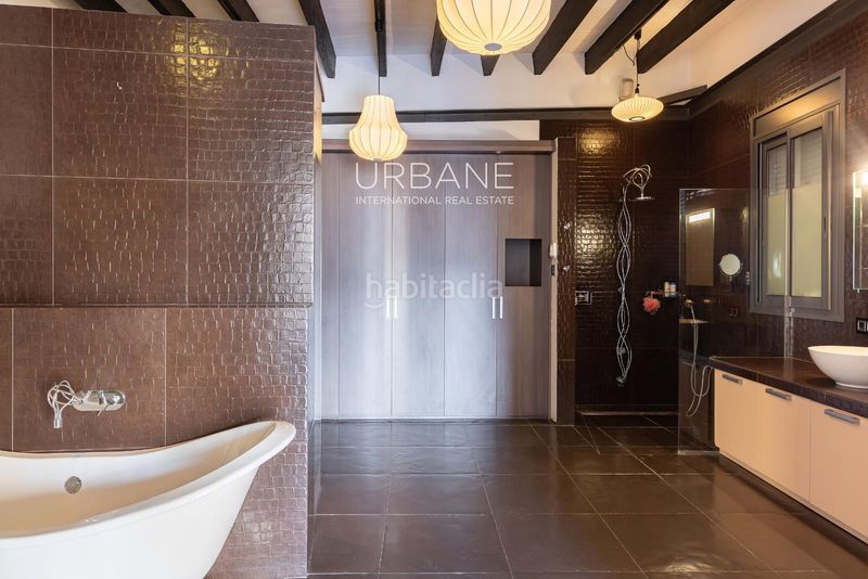 Foto f05bd73b-2276-420a-b955-7c279bd01154. Àtic amb calefacció a Sant Antoni Barcelona