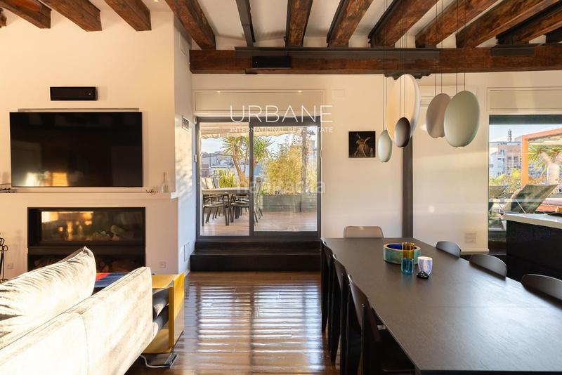 Foto c54ff93d-f0db-4680-8b20-bd18d8d7f81d. Ático preciosos ático con terraza privada de 120m en venta en cuitat velha, urbane international real estate en Barcelona