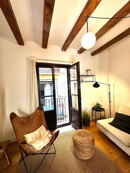 Foto 136817a4-3bb4-45ed-9c89-4b5ecacee949. Rent flat in Gòtic Barcelona