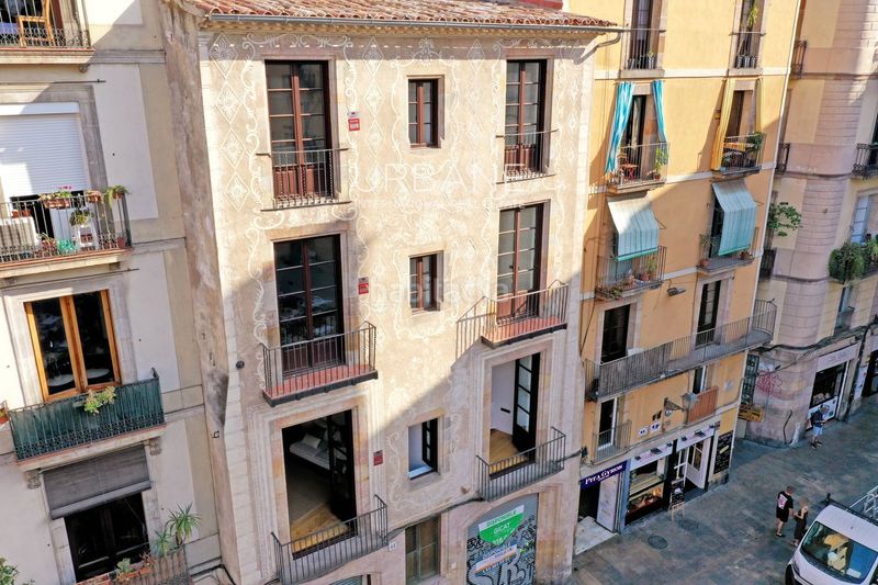 Foto b3696f8f-91fc-42e1-8f32-6e04c233a9da. Rent flat in Gòtic Barcelona