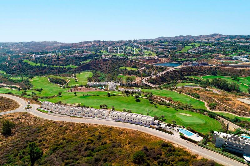 Foto 582ccf63-315c-409f-b52e-2bcfe7b183f9. Casa adossada amb piscina a La Cala Golf - Lagar Martell Mijas