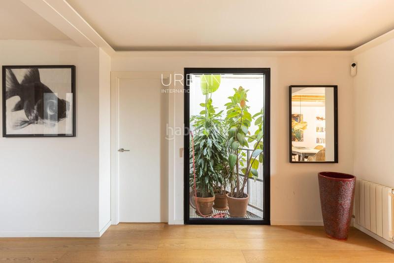 Foto e6c124af-14a9-4d8e-afbb-9fd8056fac33. Piso encanto histórico y elegancia atemporal su nuevo hogar en el corazón del barrio gótico en Barcelona