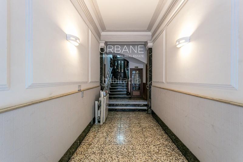 Foto 1d656153-557e-44af-9df3-555413458d4e. Alquiler piso se alquila piso reformado con encanto y balcón privado en el centro del eixample en Barcelona
