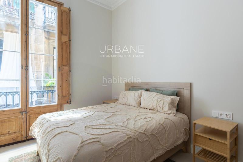 Foto dd9e9bbf-be69-4f7a-abad-2bb4b93acd5d. Alquiler piso en alquiler apartamento completamente amueblado en el corazón del barrio gótico en Barcelona