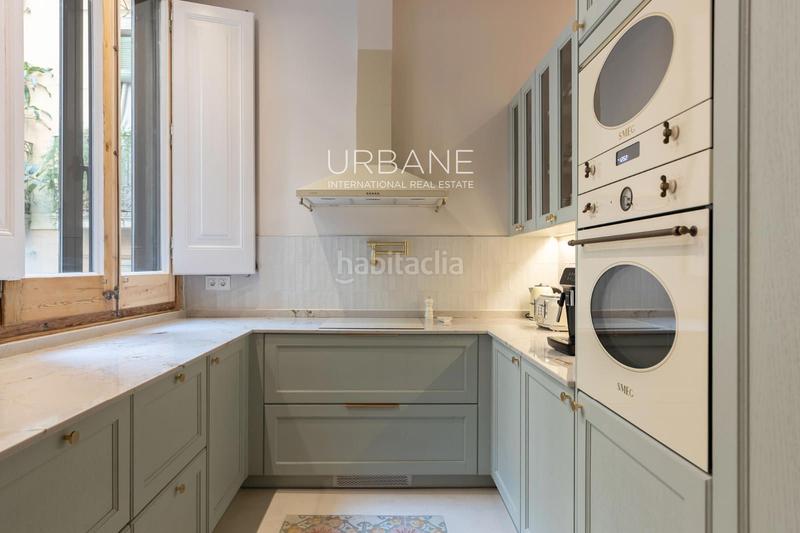 Foto f9a711b9-1b5b-4790-8f23-c2cbc83209bf. Alquiler piso en alquiler apartamento completamente amueblado en el corazón del barrio gótico en Barcelona