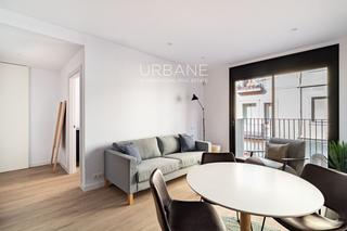 Location Appartement  Calle del poeta cabanyes. Bonito piso de 2 habitaciones en el barrio de poble sec