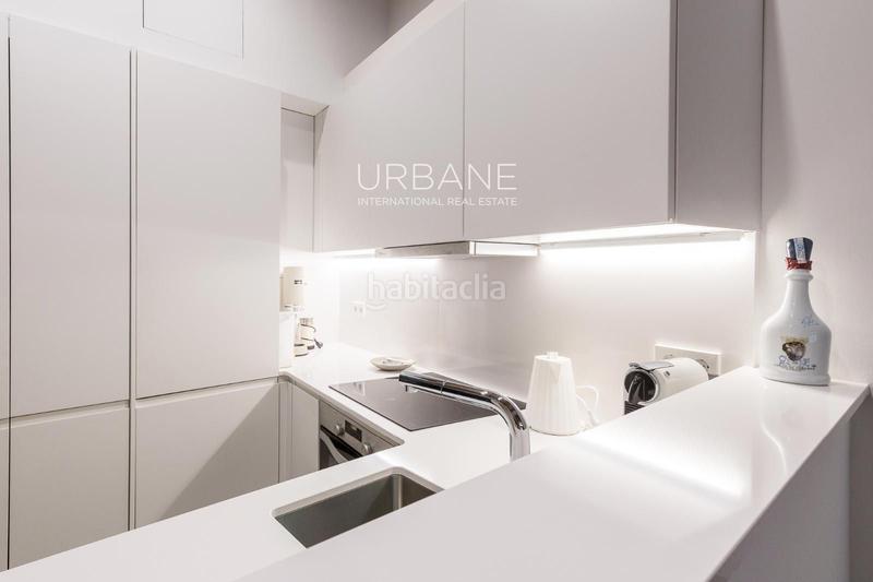 Foto ae42769b-2e45-497f-a4d8-e0e74d5f2321. Rent flat with heating in Gòtic Barcelona