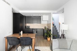 Location Attique  Poeta cabanyes. Ático con estilo en poble sec con impresionante terraza privada