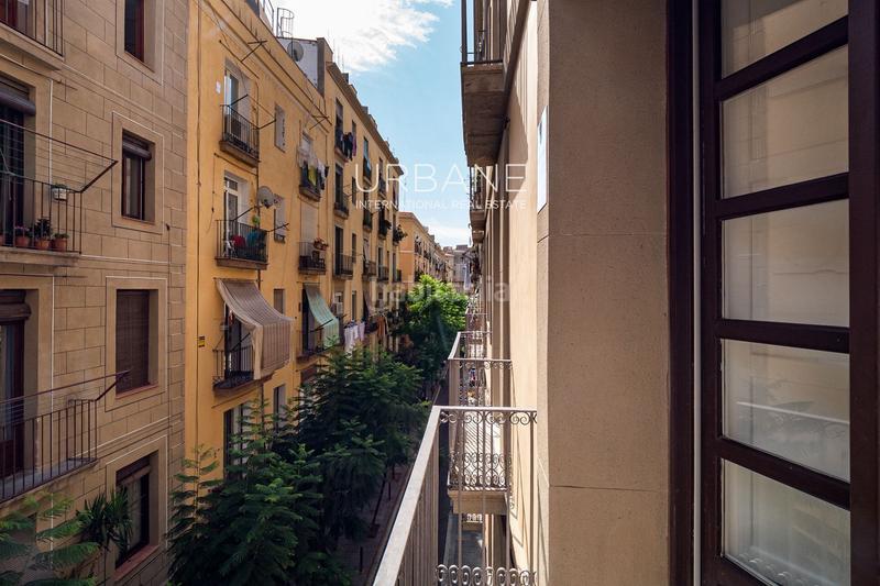Foto a2373b74-b861-4012-9e5a-77b3794de1dd. Lloguer pis amb calefacció a Sant Antoni Barcelona