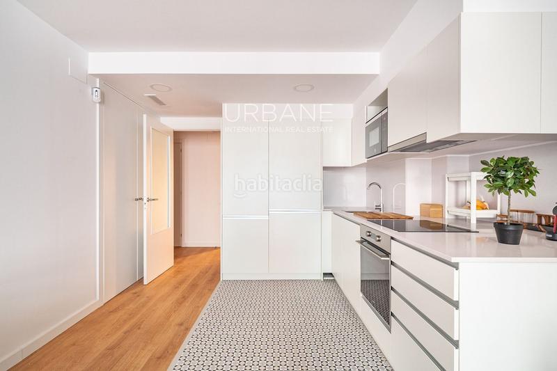 Foto e934670a-9077-4e25-a2fd-142622c2f0e6. Lloguer pis amb calefacció a Sant Antoni Barcelona