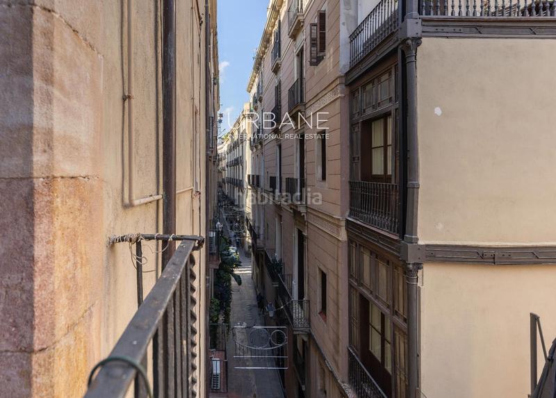 Foto 13b104b7-c39f-49e3-9e7f-d5d51587685c. Location attique avec chauffage dans Gòtic Barcelona