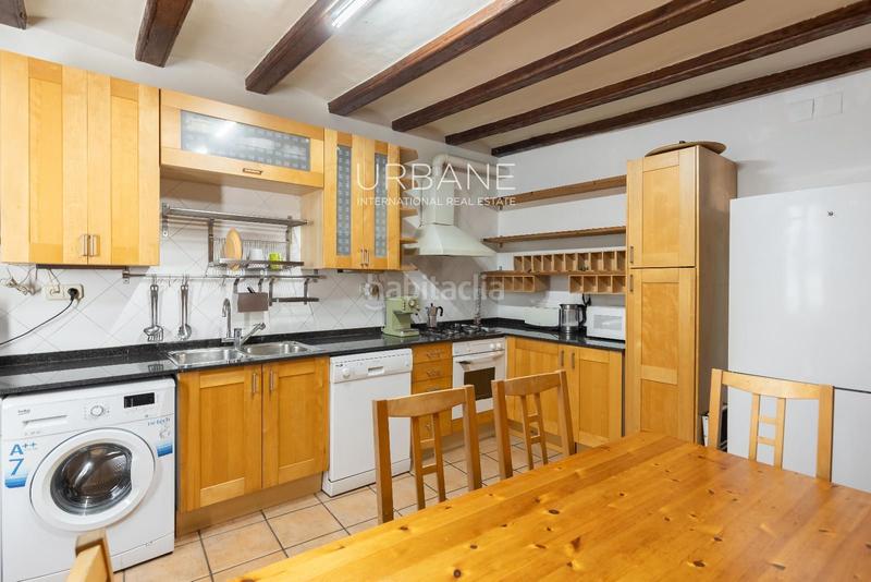 Foto 0b7280bd-f44d-49c1-82a9-1e285ff561a5. Miete dachwohnung mit heizung in Gòtic Barcelona