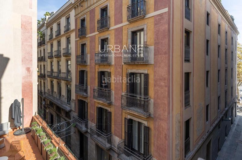 Foto 046d4088-07d0-4fee-baa2-6363e6788f71. Rent penthouse with heating in Gòtic Barcelona