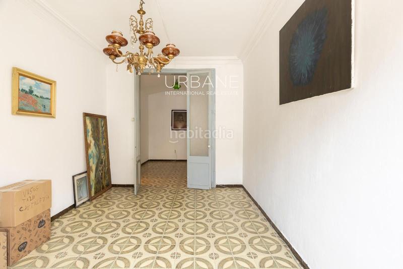 Foto 3166f664-de25-46c4-a423-09e808be1aad. Etagenwohnung mit heizung in Gòtic Barcelona