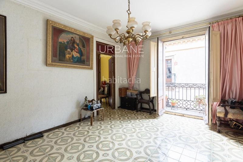 Foto 5728613a-43f2-4829-b12c-13cddb8fd2eb. Etagenwohnung mit heizung in Gòtic Barcelona