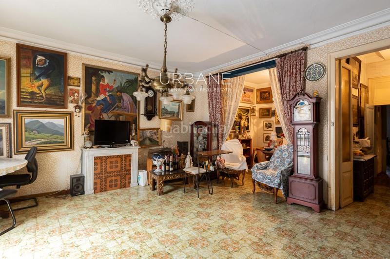 Foto 6e95bcac-2216-4b2c-a447-d349a5aa4d8b. Etagenwohnung mit heizung in Gòtic Barcelona