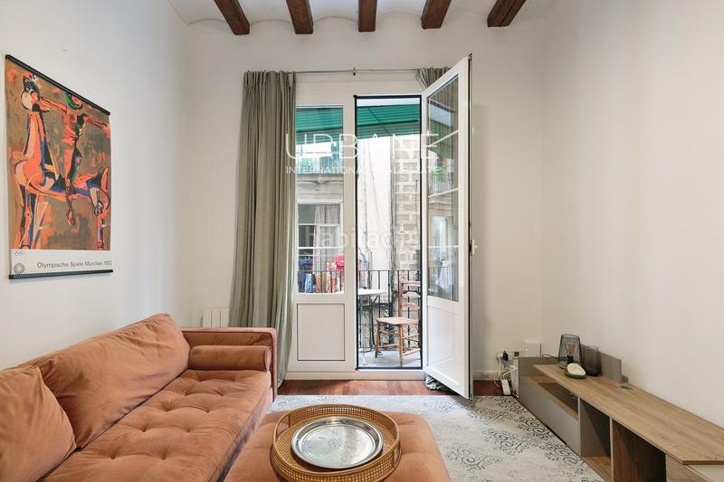 Foto 9e504be0-27e3-467c-9869-6b546e0b9ee8. Miete etagenwohnung mit heizung in Raval Barcelona