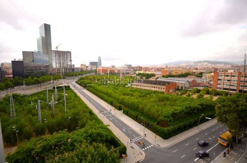 Foto a488ad60-d100-4b93-a76a-7e3afb224b10. Pis amb calefacció aparcament a Provençals del Poblenou Barcelona