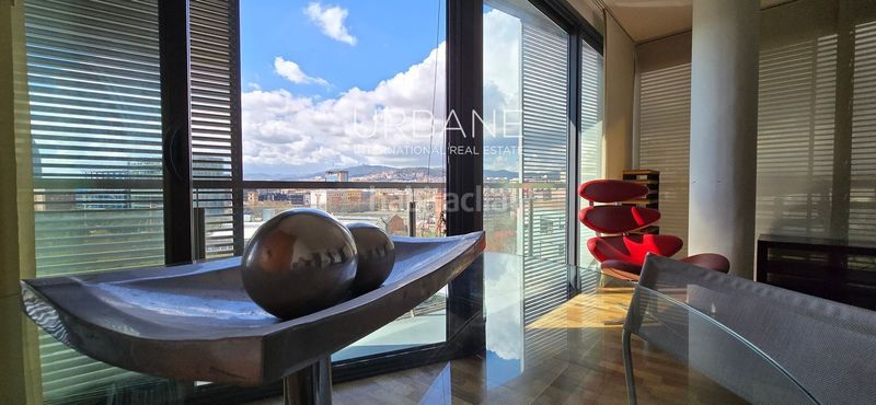 Foto ef7a59a2-44b8-4685-9ea5-bed190fa9ed4. Pis amb calefacció aparcament a Provençals del Poblenou Barcelona