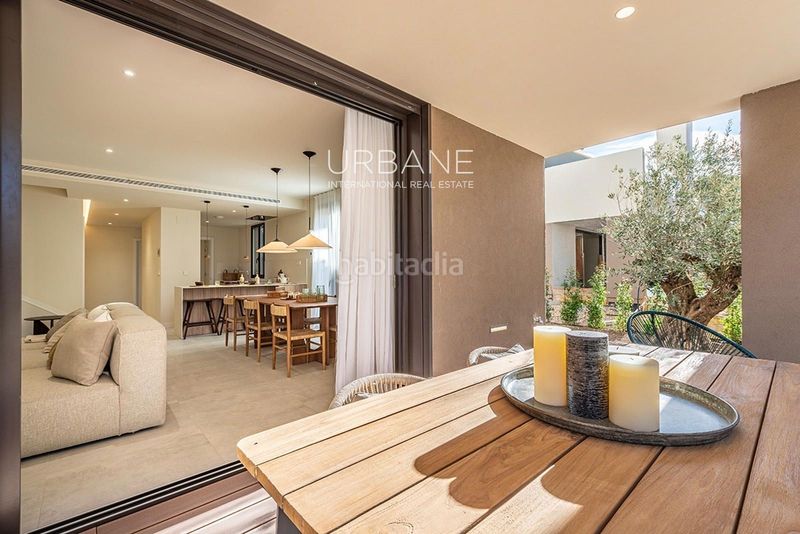 Foto 21affc3c-454f-48cc-a911-726a55c81ca3. Casa adossada amb aparcament piscina a La Pineda Vila-seca