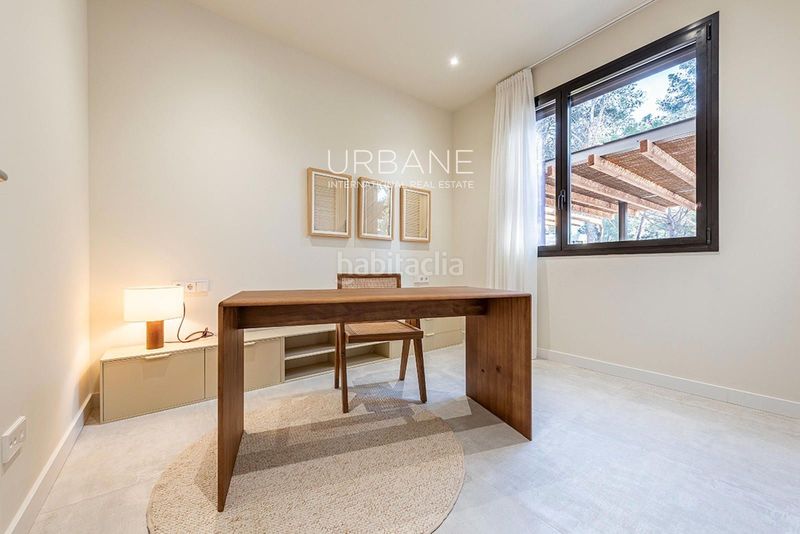 Foto 635a8d5e-015d-44c8-b752-c31c2550611d. Casa adossada amb aparcament piscina a La Pineda Vila-seca