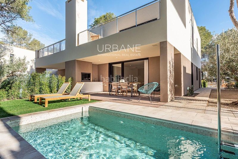 Foto 8f30c7b6-ef19-4a39-b28b-9e59db53d3e4. Casa adossada amb aparcament piscina a La Pineda Vila-seca