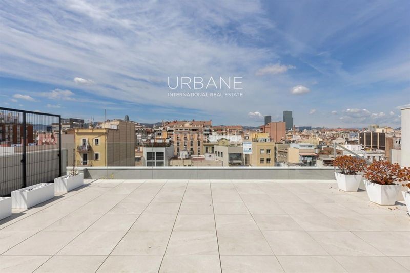 Foto ede63845-80aa-40d8-8145-3d1c0cd00f62. Pis amb calefacció piscina a Poblenou Barcelona