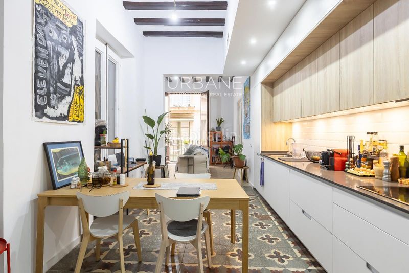 Foto 8701bbef-07e5-43a2-8965-933341c9b80b. Lloguer àtic amb calefacció a Gòtic Barcelona