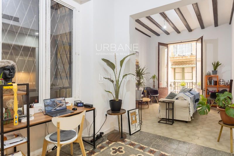 Foto 9ed5c6ed-b3d1-4694-a117-7a64fcff0751. Lloguer àtic amb calefacció a Gòtic Barcelona