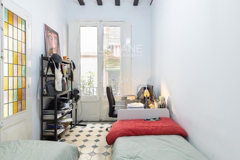 Foto c088e491-8e83-434f-a56d-cfae1997e9e4. Lloguer àtic amb calefacció a Gòtic Barcelona