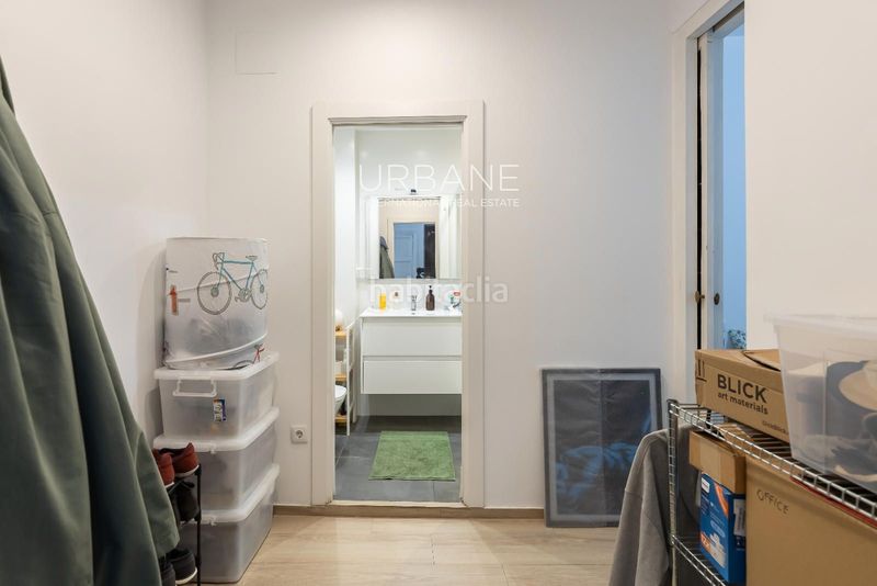 Foto f610579a-f3f4-49a7-ae00-1a95cf83c22d. Lloguer àtic amb calefacció a Gòtic Barcelona