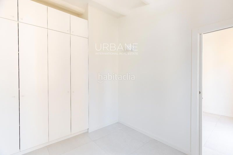 Foto 1a8772e5-3656-4e49-bfa6-7354d0c6516a. Pis amb calefacció a Raval Barcelona