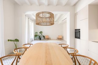 Piso  Sant pere mes alt. Vivienda reformada de 3 dormitorios en el corazón del born