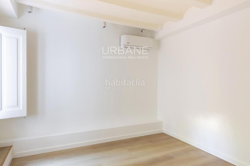 Foto b8dca657-0570-431c-95fc-5492df02e0a9. Pis a Gòtic Barcelona