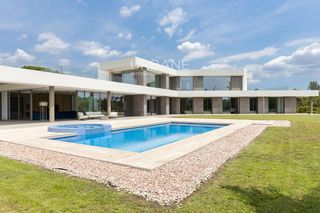 Chalet  Vinya. Villa de lujo en primera línea de golf en venta  5 suites, pisci