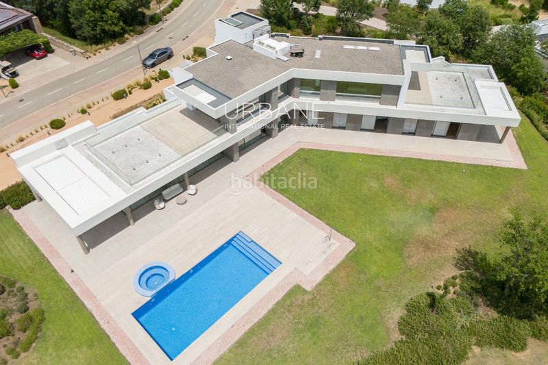Foto 9976ce5d-8a9c-4093-a934-fc5710cd9b03. Xalet amb aparcament piscina a Caldes de Malavella