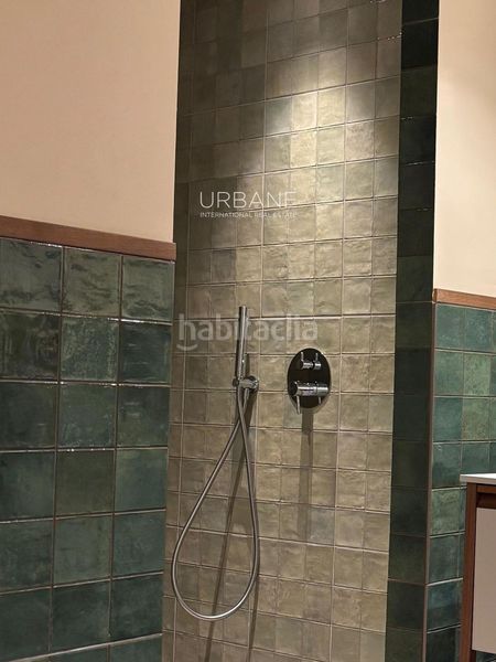 Foto d5f38706-fdbb-4720-b3c1-2eae98bb7333. Pis amb piscina a Guinardó Barcelona
