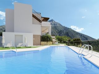 Pis  Terreno sau. Apartamento moderno de tres habitaciones con terraza en entorno