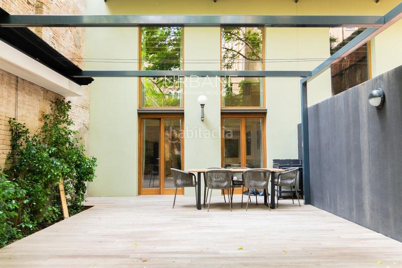 Foto 7f0e2ce3-345a-4e4f-8cdb-ce6c50473dda. Dúplex amb calefacció a Dreta de l´Eixample Barcelona