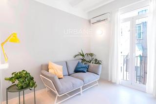 Piso  Cera. Apartamento renovado en venta en ciutat vella
