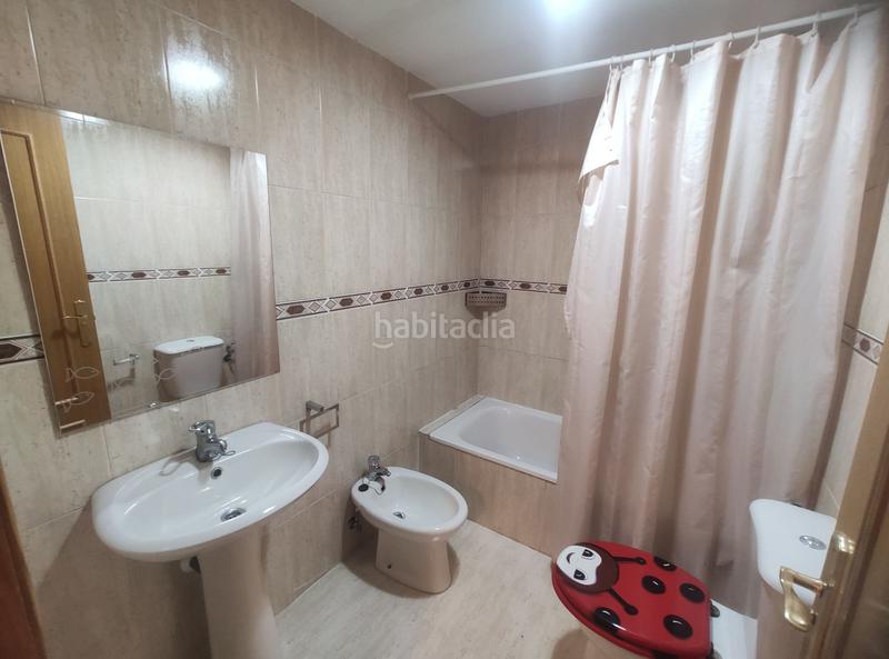 Foto 5b9daf06-3153-48de-a1f5-75b1d01f7b80. Haus mit heizung pool in Ugena